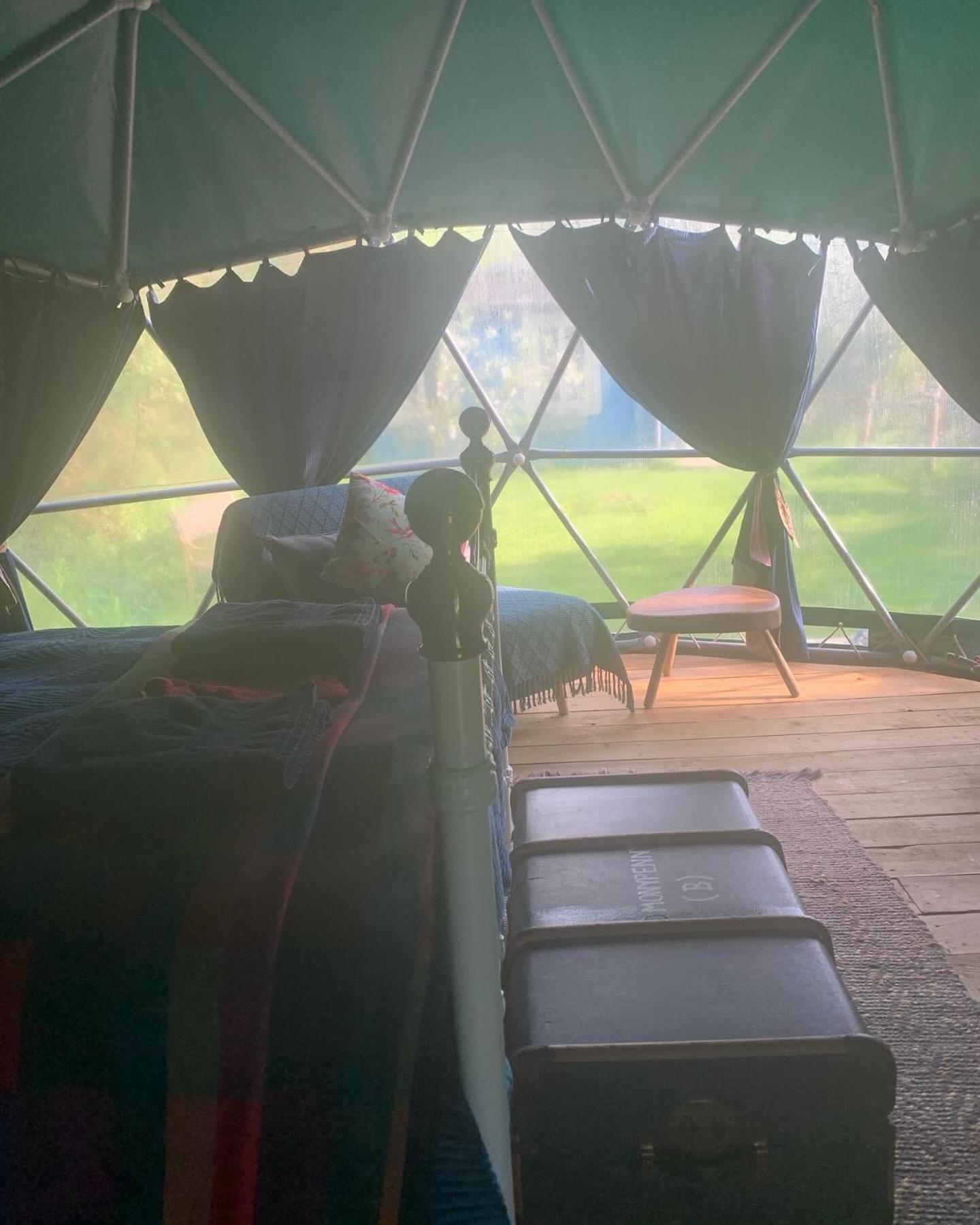 Готель Ceridwen Glamping, Double Decker Bus And Yurts Llandysul Екстер'єр фото